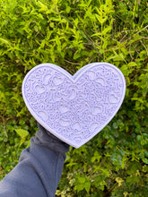 Load image into Gallery viewer, 2 in 1 Heart Honeycomb Slow Feeder & Lick Mat