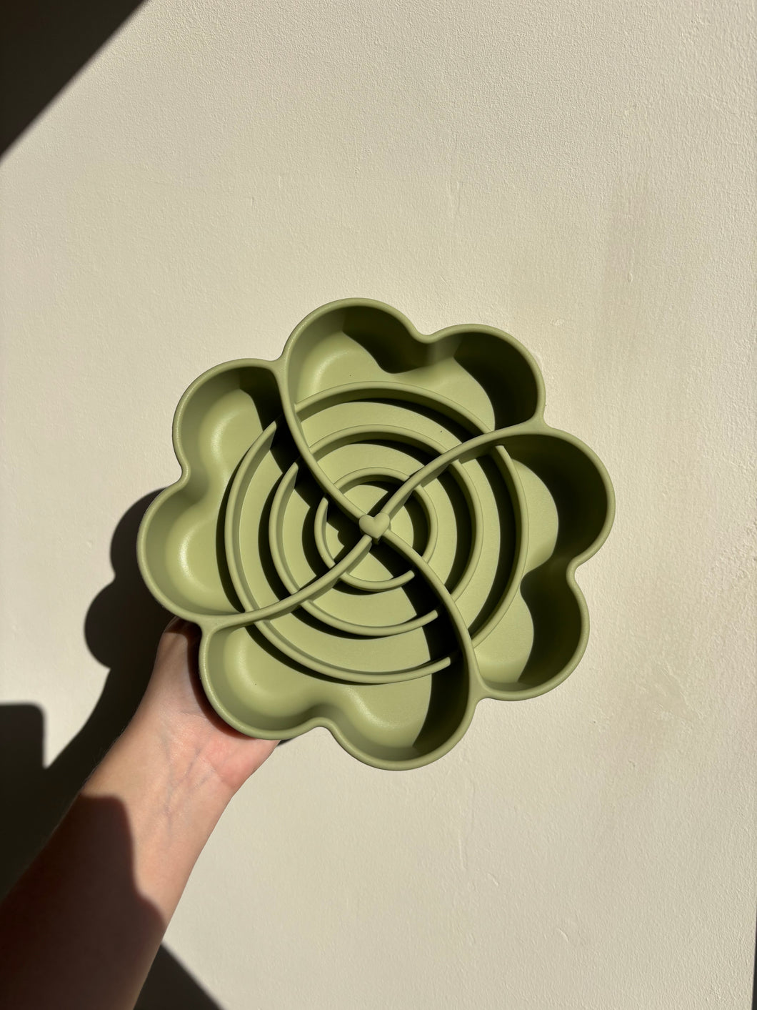 Blossom Bowl Slow Feeder