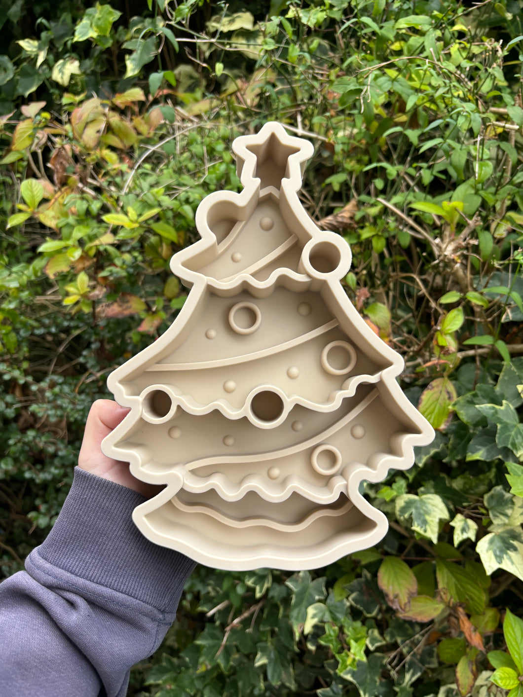 2 in 1 Christmas Tree Slow Feeder & Lick Mat