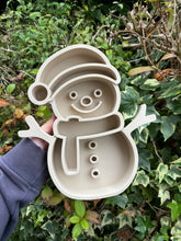 Load image into Gallery viewer, 2 in 1 Snowman Slow Feeder &amp; Lick Mat
