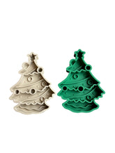 Load image into Gallery viewer, 2 in 1 Christmas Tree Slow Feeder &amp; Lick Mat
